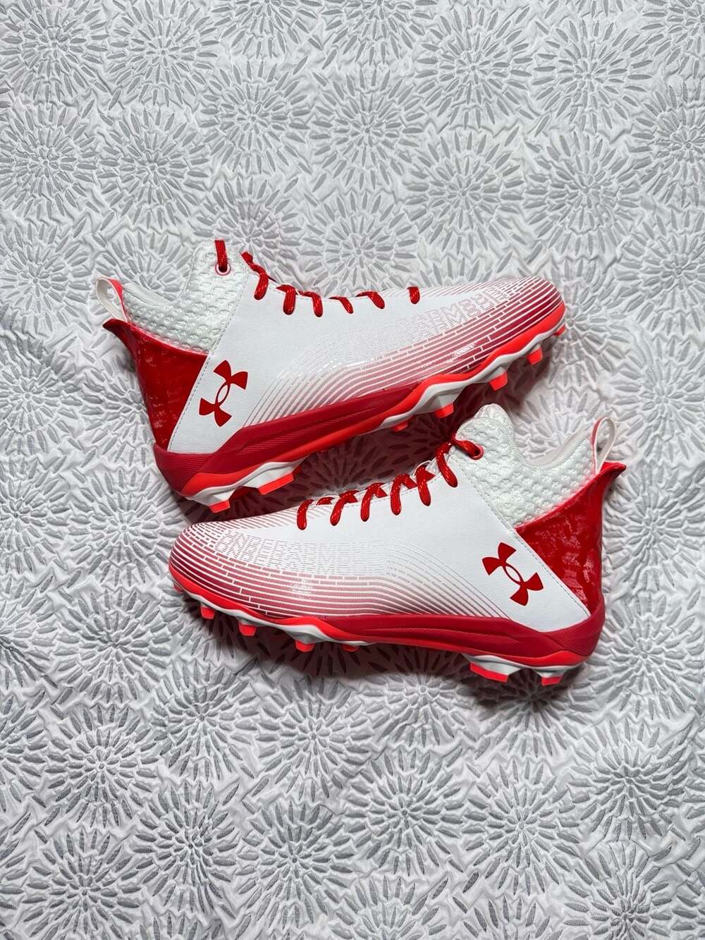 Under Armour Hammer MC 2.0 Football Cleats White Red Size 11.5M 3027306-101